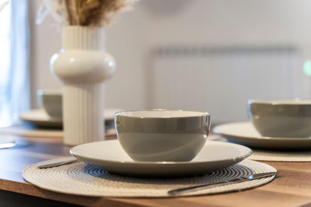 Apartment Modern & Cosy 2br W Balcony & Netflix Oxford